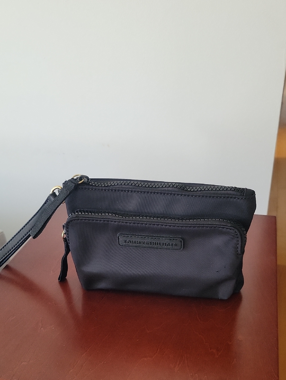 Tommy Hilfiger Wristlet Black